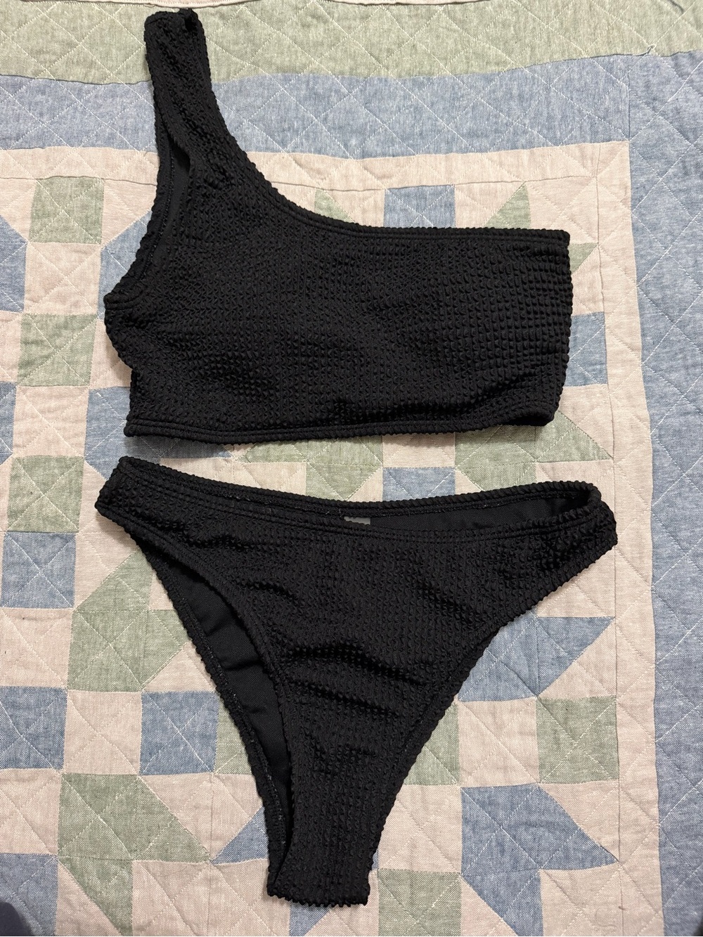 SHEIN Black One-Shoulder Textured Bikini Set